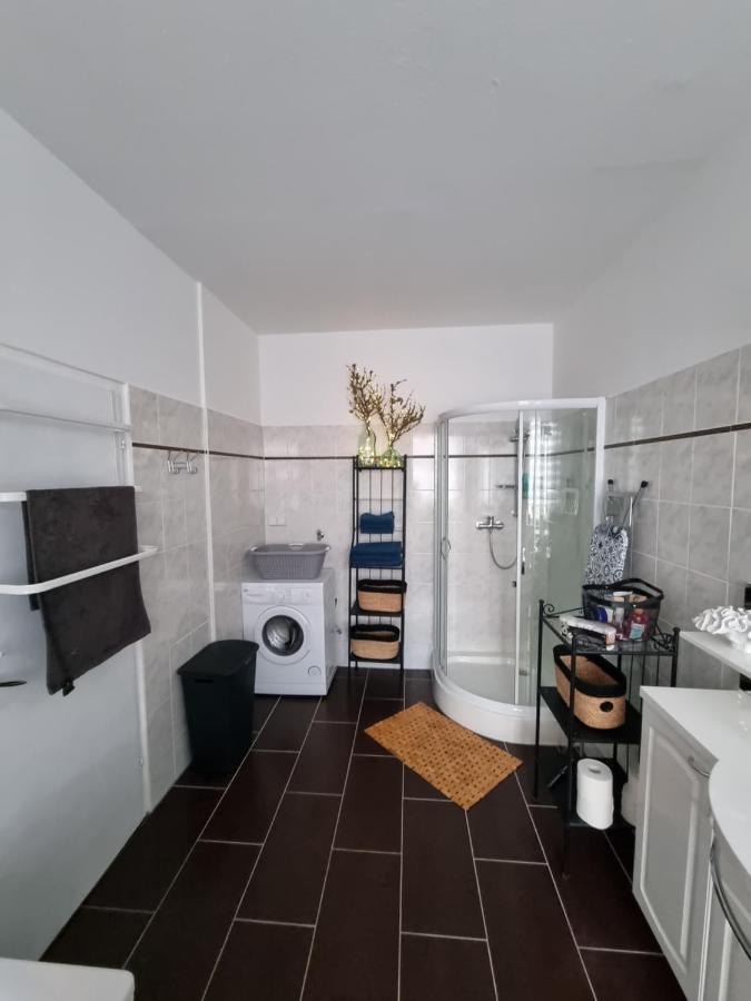 Gigi'S Ferienwohnung Nr. 1 Oschersleben Eksteriør billede
